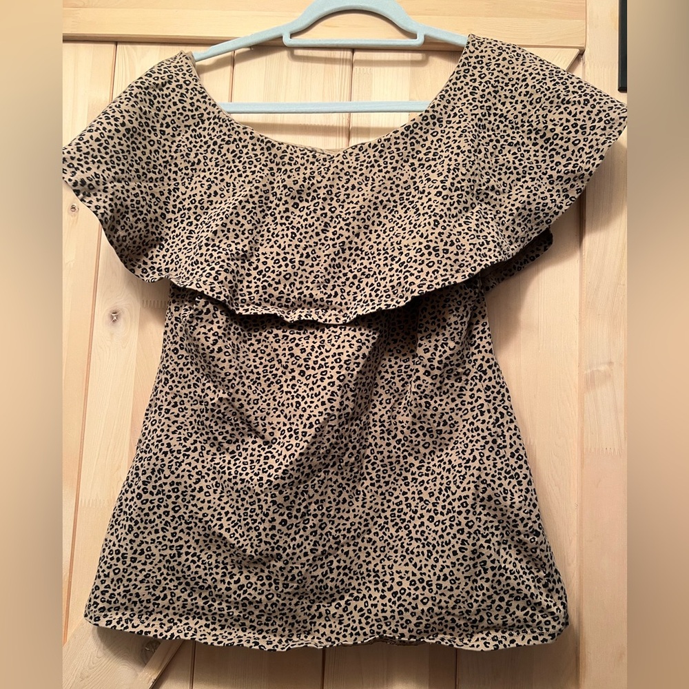 Manners London Off the Shoulder Top - Classic Leopard